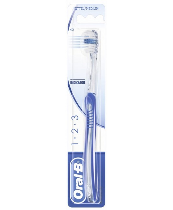 ORALB 123 INDICATOR SPAZZOLINO MANUALE SETOLE 40 MEDIE - farmaciabianca.it