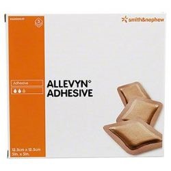 MEDICAZIONE IDROCELLULARE ADESIVA STERILE ALLEVYN ADHESIVE ALTAMENTE ASSORBENTE IN SCHIUMA DI POLIURETANO A STRUTTURA TRISTRATIFICATA 12,5X12,5CM 3 PEZZI - farmaciabianca.it