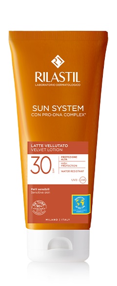 RILASTIL SUN SYSTEM PHOTO PROTECTION TERAPY LATTE VELLUTANTE SPF 30 200 ML - farmaciabianca.it